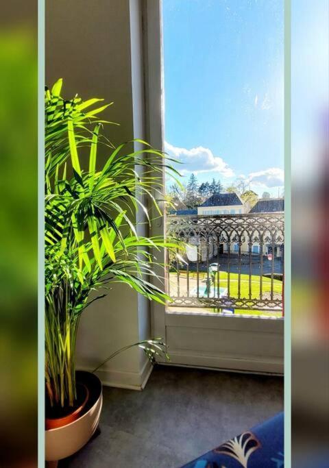 Spacieux T3 Au Pied Des Thermes Néris-les-Bains Extérieur photo